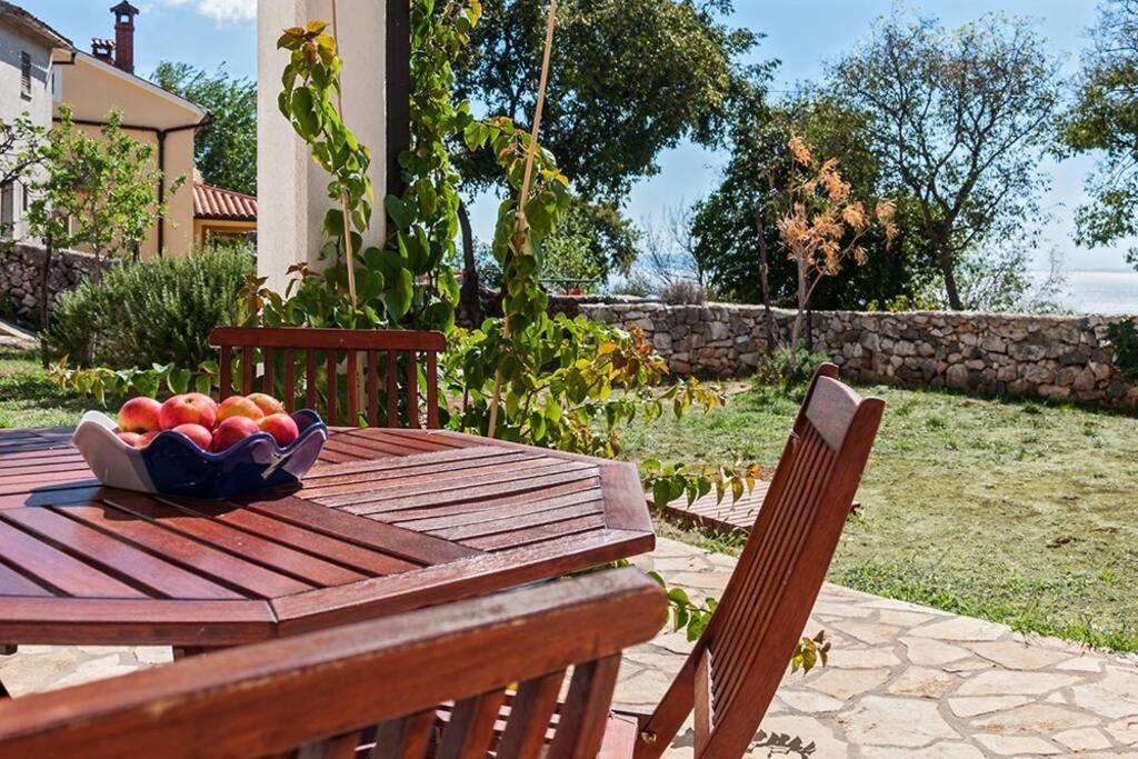 Peaceful Apartment With Beautiful Sea View غاباس المظهر الخارجي الصورة